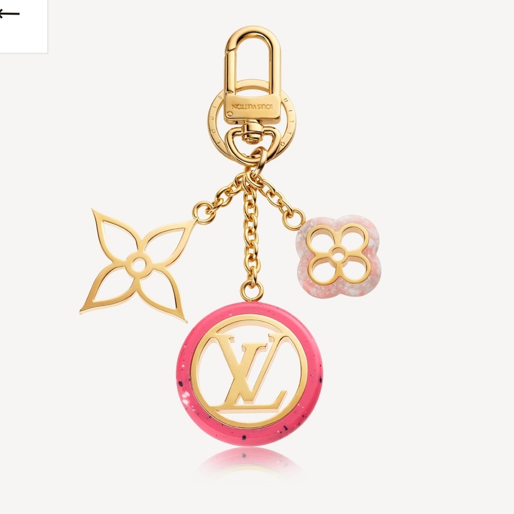 LV keychain brand new comes in box